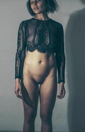 Farrah Kader Nude Only Pussy.jpg Farrah Kader Hot & Topless